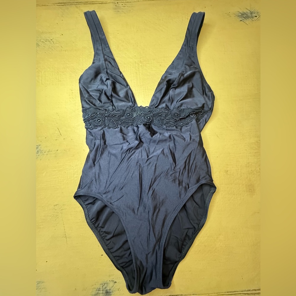Gottex Elegant Black Women's Bodysuit - Picture 4 of 5